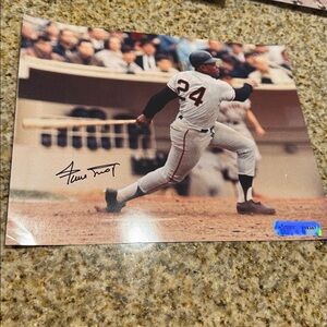 San Francisco Giants  Willie Mays signed 8x10 photo